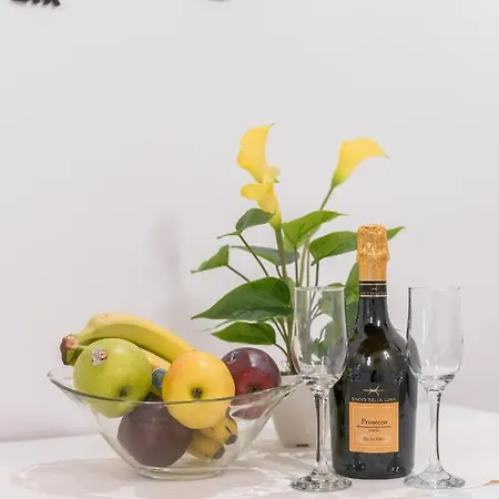 Via Dei Serpenti شقة *