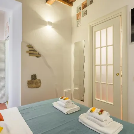 Apartman Via Dei Serpenti *